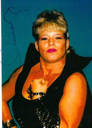 Luna Vachon signed 8x10 Photo