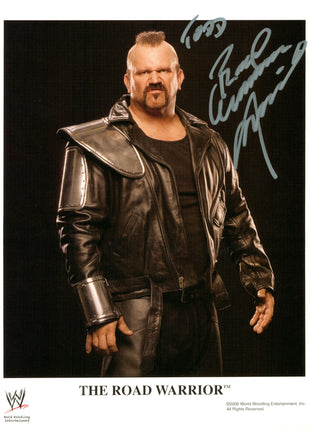 Animal signed 8x10 Photo