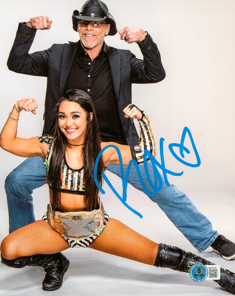 Roxanne Perez signed 8x10 Photo (w/ Beckett)