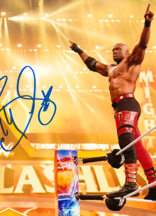 Bobby Lashley signed 8x10 Photo