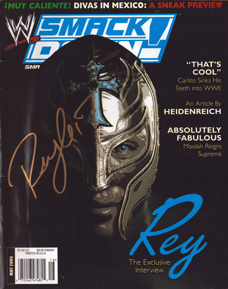 Rey Mysterio signed WWE Smackdown Magazine May 2005