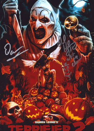 Damien Leone & David Howard Thornton (Terrifier) dual signed 11x17 Photo