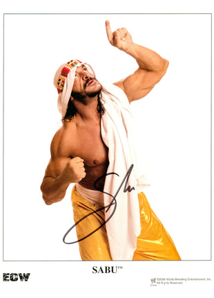 Sabu signed 8x10 Photo