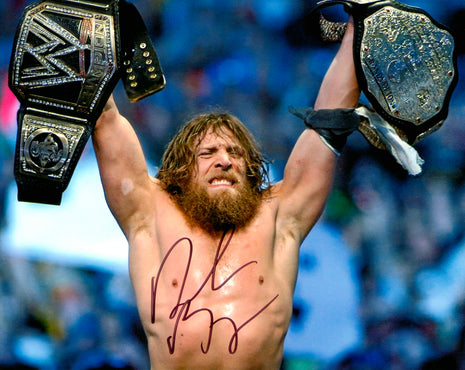 Daniel Bryan signed 8x10 Photo