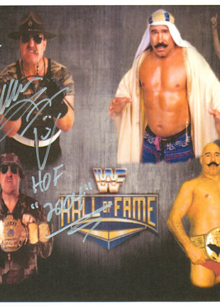 Foto de 8x10 firmada por el sargento Slaughter y el jeque de hierro