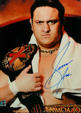 Samoa Joe signed 8x10 Photo