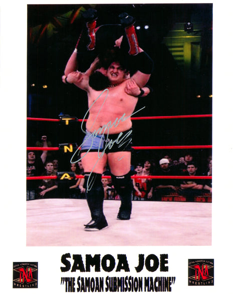 Samoa Joe signed 8x10 Photo