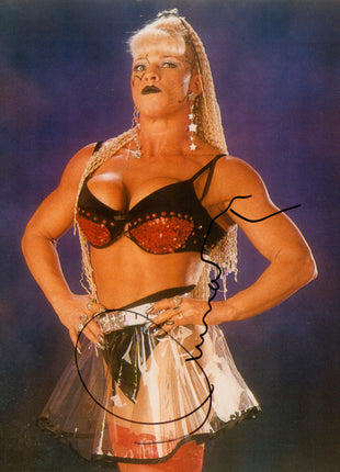 Luna Vachon signed 8x10 Photo