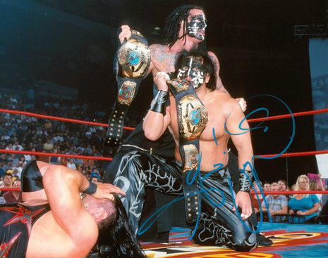 Vampiro signed 8x10 Photo