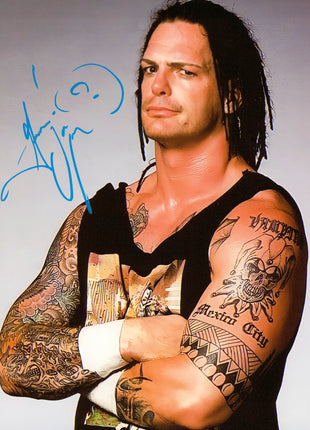 Vampiro signed 8x10 Photo