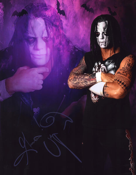 Vampiro signed 11x14 Photo