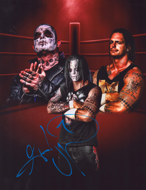 Vampiro signed 11x14 Photo