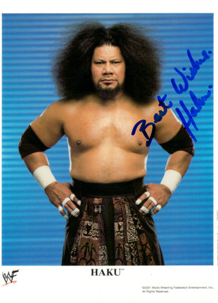 Foto firmada de 8x10 por Haku