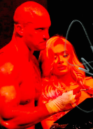 Scarlett signed 8x10 Photo