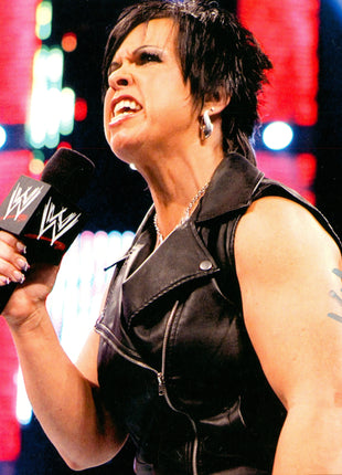 Vickie Guerrero signed 8x10 Photo