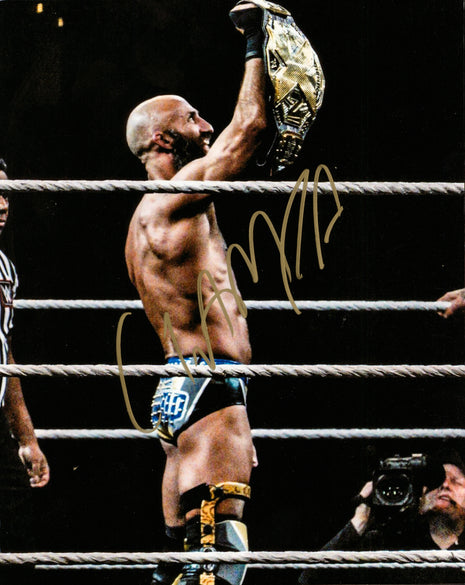 Tommaso Ciampa signed 8x10 Photo