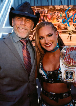 Fallon Henley signed 8x10 Photo (w/ Beckett)