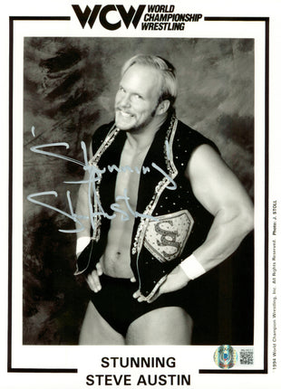 Stunning Steve Austin signed 8x10 Photo (w/ Beckett)