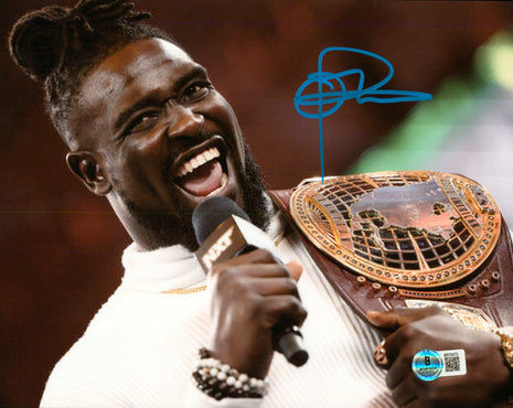 Oba Femi signed 8x10 Photo (w/ Beckett)