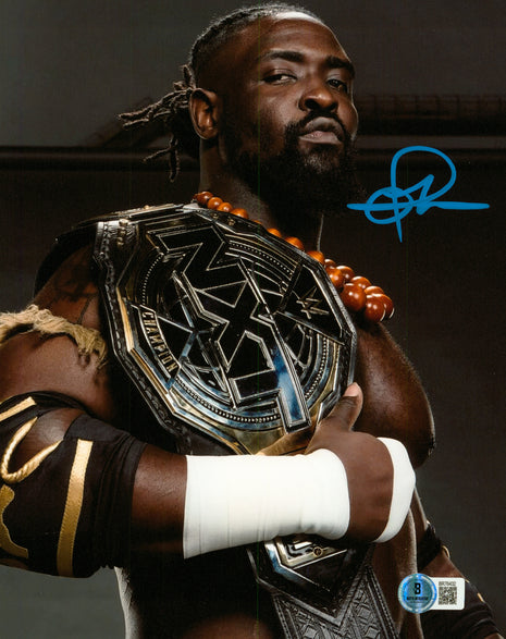Oba Femi signed 8x10 Photo (w/ Beckett)