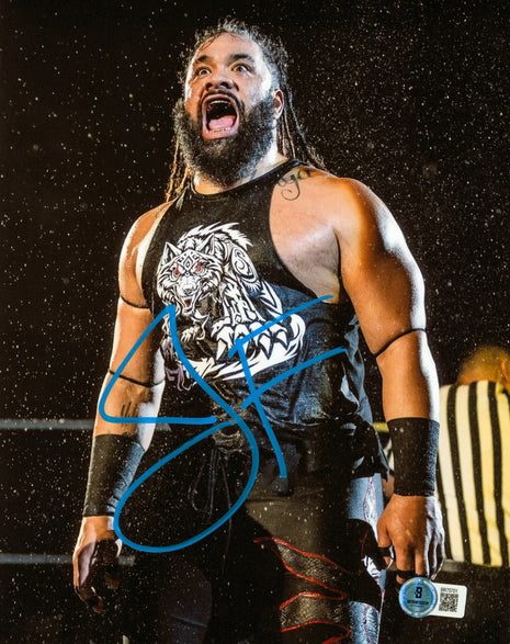 Jacob Fatu signed 8x10 Photo (w/ Beckett)