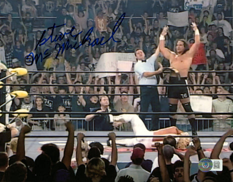 Steve McMichael signed 8x10 Photo (w/ Beckett)