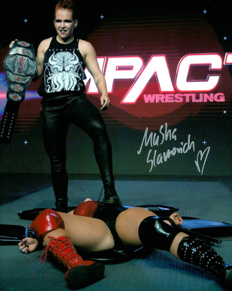 Masha Slamovich signed 8x10 Photo