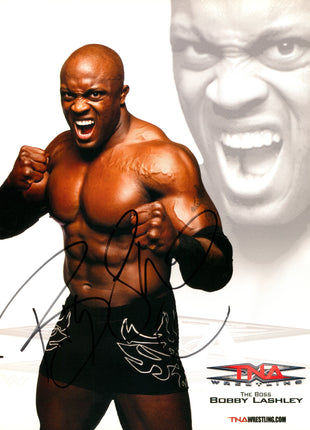 Bobby Lashley signed 8x10 Photo