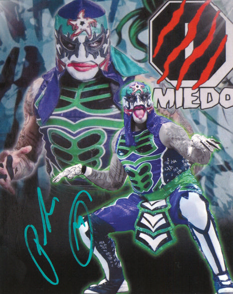 Penta signed 8x10 Photo