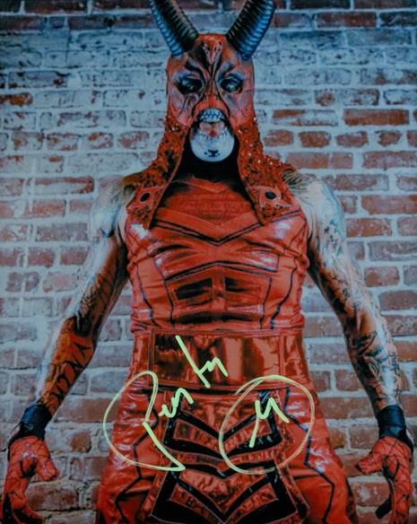 Penta signed 8x10 Photo
