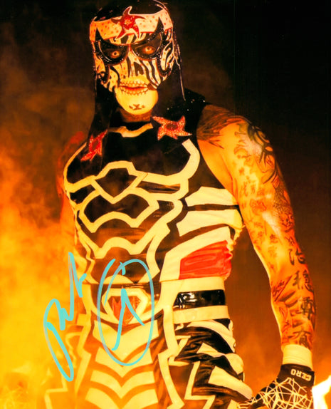 Penta signed 8x10 Photo