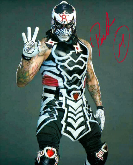 Penta signed 8x10 Photo