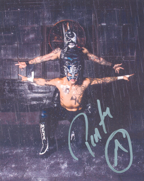 Penta signed 8x10 Photo