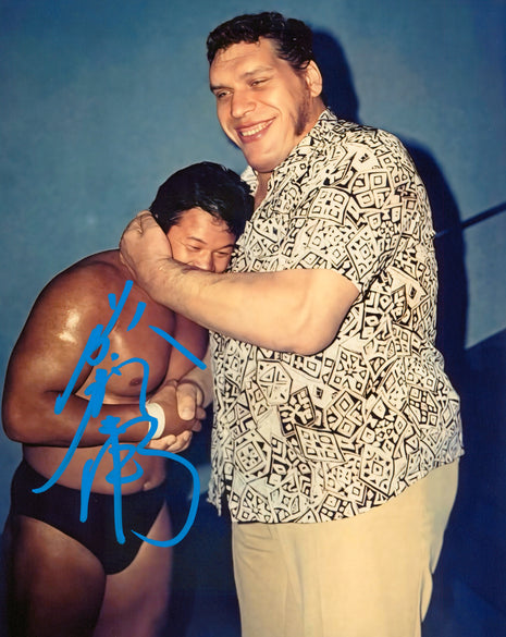 Tatsumi Fujinami signed 8x10 Photo