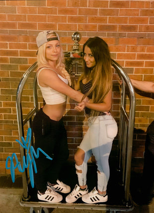 Aliyah signed 8x10 Photo
