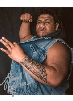 Juicy Fatu signed 8x10 Photo