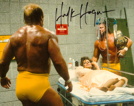 Hulk Hogan signed 8x10 Photo