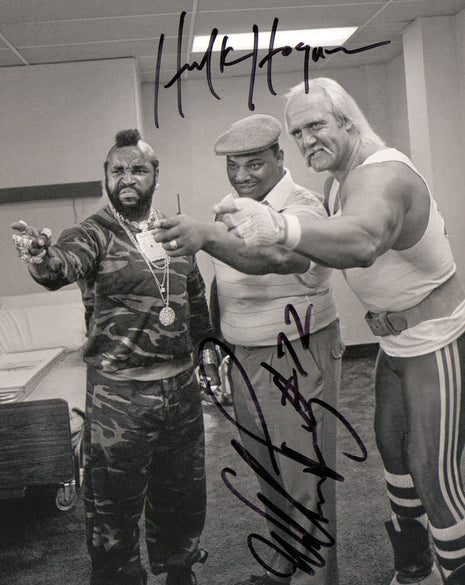 William Perry & Hulk Hogan dual signed 8x10 Photo