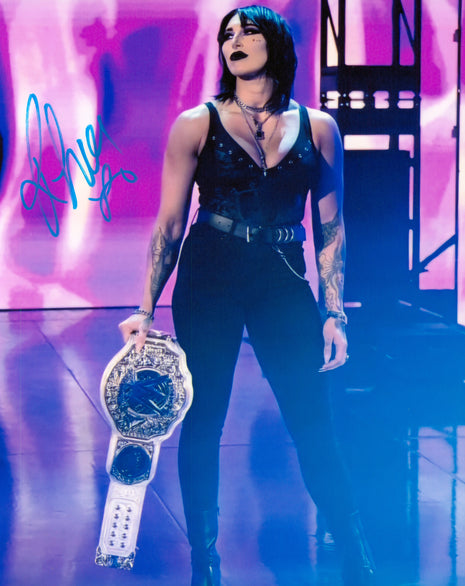 Photo 8x10 signée par Rhea Ripley