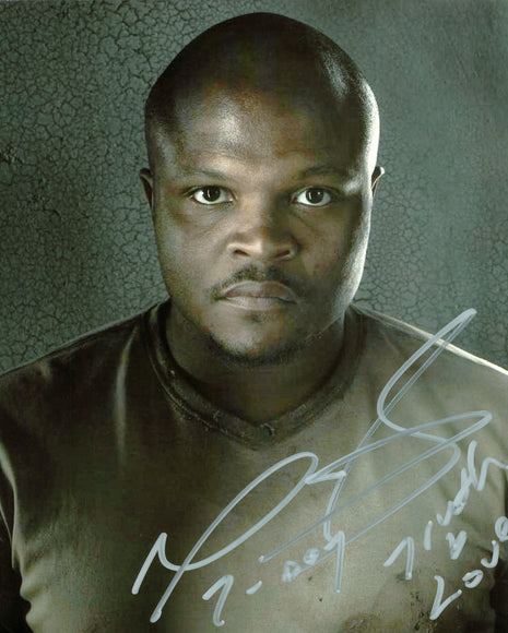 Photo 8x10 signée par IronE Singleton (Walking Dead)