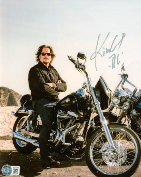 Kim Coates (Hijos de la Anarquía) firmó una foto de 8x10