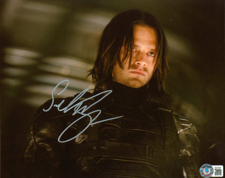 Foto firmada de 8x10 por Sebastian Stan (Vengadores) con Beckett