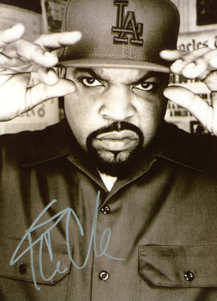Ice Cube signed 8x10 Photo (w/ Beckett)