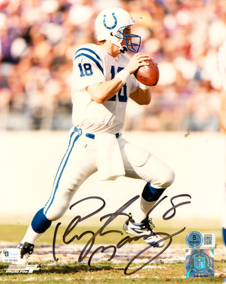 Peyton Manning signed 8x10 Photo (w/ Beckett)