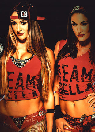 Brie Bella & Nikki Bella dual signed 11x14 Photo (w/ Beckett)