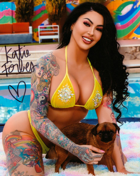 Katie Forbes signed 8x10 Photo