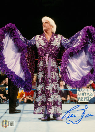 Ric Flair signed 8x10 Photo (w/ Beckett)