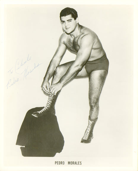 Pedro Morales signed 8x10 Photo