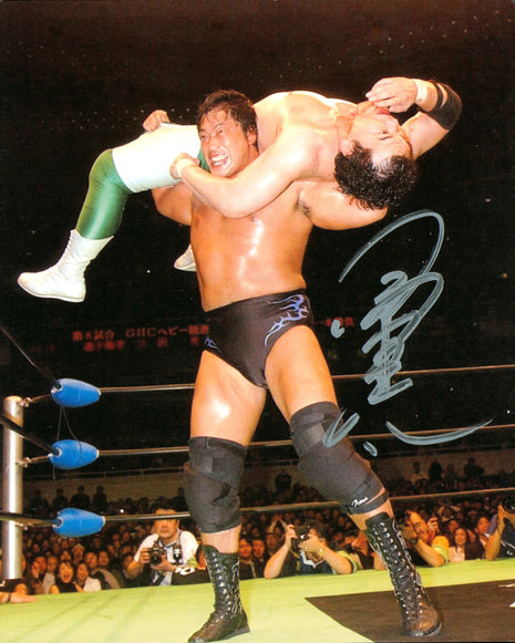Kenta Kobashi signed 8x10 Photo