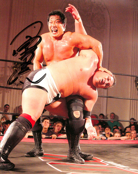 Kenta Kobashi signed 8x10 Photo